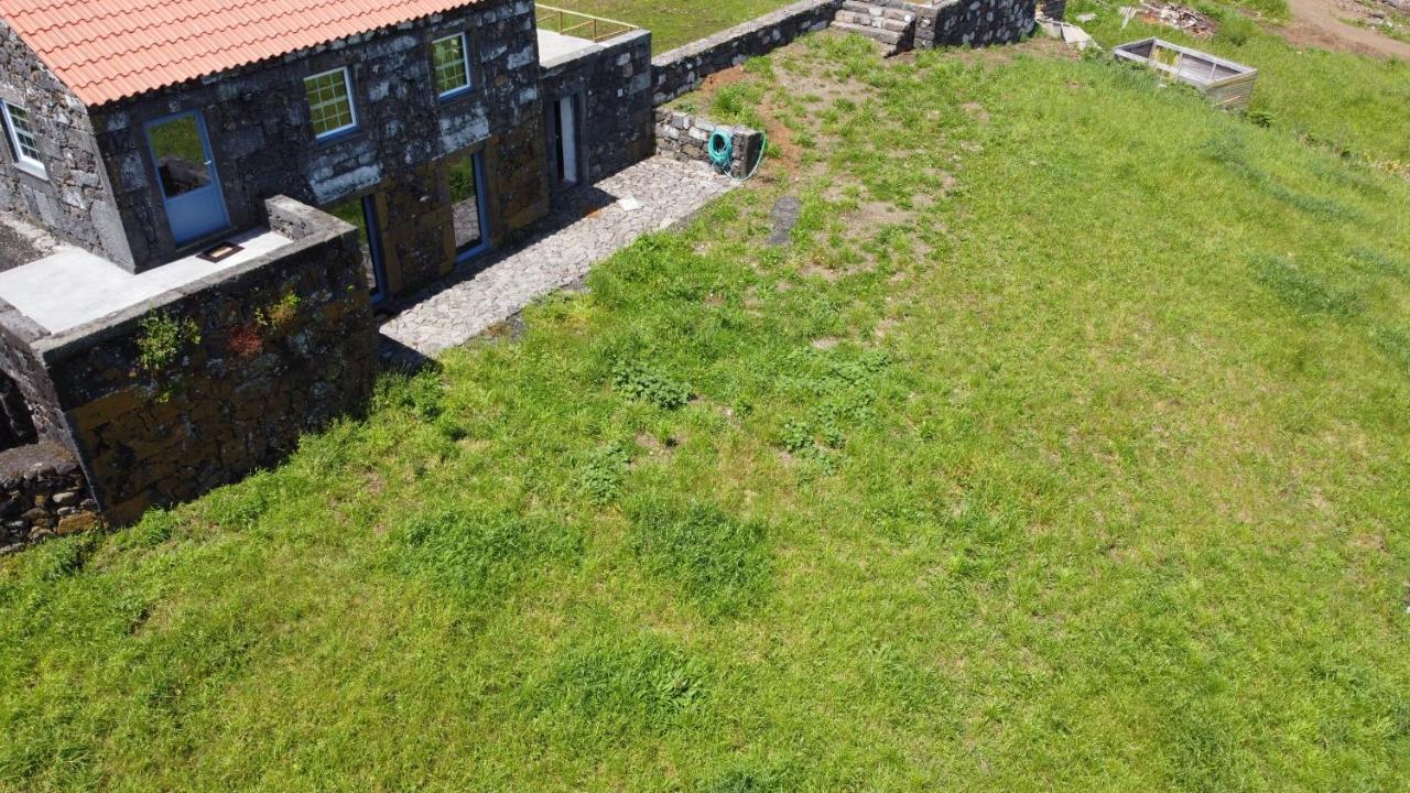 Вілла Casa Da Ribeirinha Ribeirinha  Екстер'єр фото